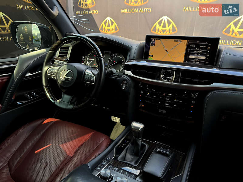 Внедорожник / Кроссовер Lexus LX 2019 в Киеве