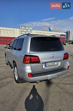 Внедорожник / Кроссовер Lexus LX 2008 в 