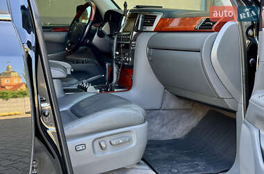 Позашляховик / Кросовер Lexus LX 2008 в 