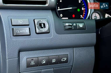 Позашляховик / Кросовер Lexus LX 2008 в 