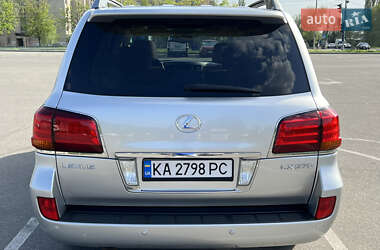 Позашляховик / Кросовер Lexus LX 2010 в 