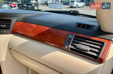Внедорожник / Кроссовер Lexus LX 2008 в 