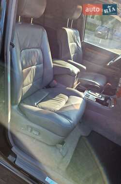 Внедорожник / Кроссовер Lexus LX 2007 в 