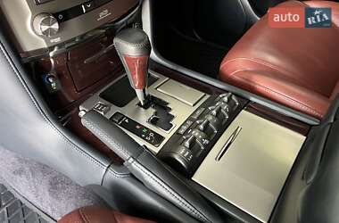 Внедорожник / Кроссовер Lexus LX 2014 в 