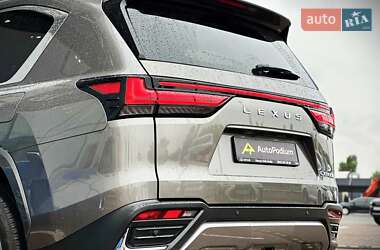 Позашляховик / Кросовер Lexus LX 2022 в 
