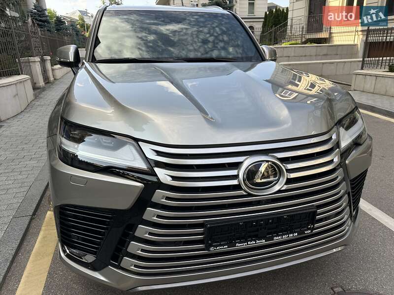 Внедорожник / Кроссовер Lexus LX 2022 в Киеве