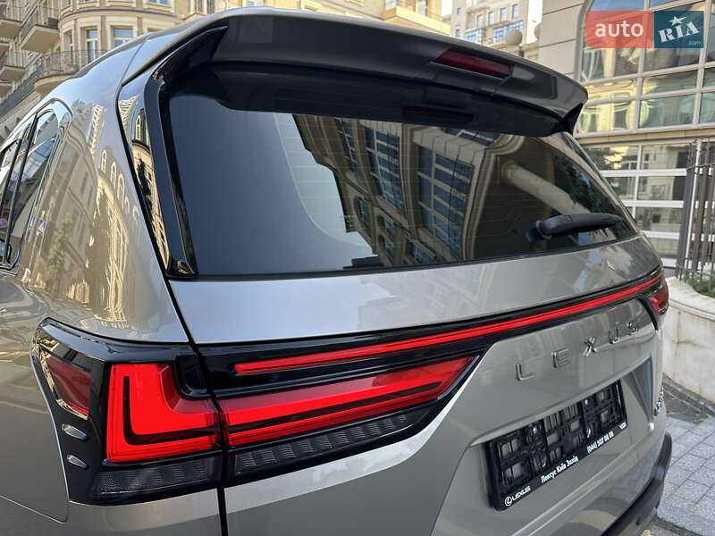 Внедорожник / Кроссовер Lexus LX 2022 в Киеве