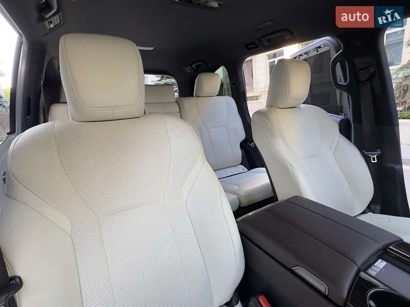 Внедорожник / Кроссовер Lexus LX 2022 в Киеве