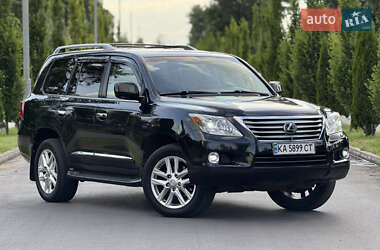 Внедорожник / Кроссовер Lexus LX 2011 в Киеве