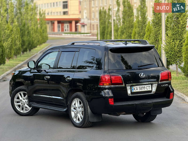 Внедорожник / Кроссовер Lexus LX 2011 в Киеве