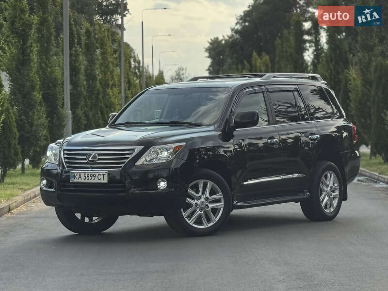 Внедорожник / Кроссовер Lexus LX 2011 в Киеве