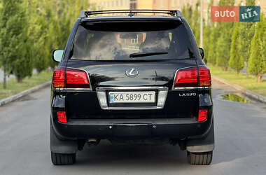 Внедорожник / Кроссовер Lexus LX 2011 в 