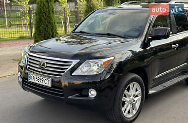 Внедорожник / Кроссовер Lexus LX 2011 в 