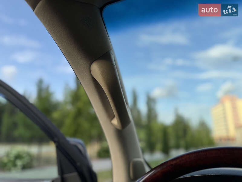Внедорожник / Кроссовер Lexus LX 2011 в Киеве