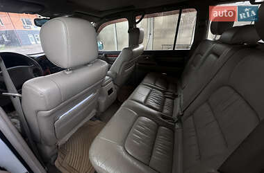 Внедорожник / Кроссовер Lexus LX 2001 в 