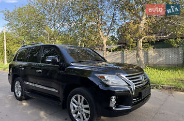 Внедорожник / Кроссовер Lexus LX 2008 в 