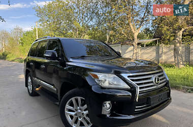 Внедорожник / Кроссовер Lexus LX 2008 в 
