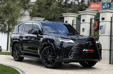 Позашляховик / Кросовер Lexus LX 2023 в 