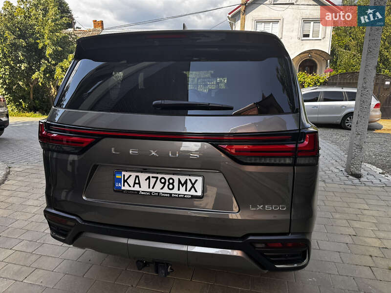 Внедорожник / Кроссовер Lexus LX 2022 в Черновцах