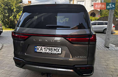 Внедорожник / Кроссовер Lexus LX 2022 в 