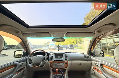 Внедорожник / Кроссовер Lexus LX 2006 в 
