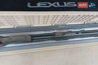 Внедорожник / Кроссовер Lexus LX 2004 в 