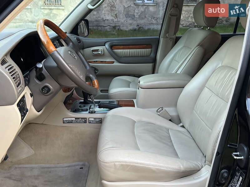Внедорожник / Кроссовер Lexus LX 2006 в Тульчине
