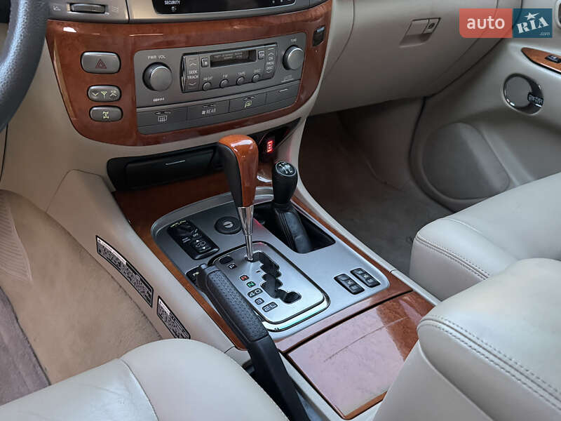 Внедорожник / Кроссовер Lexus LX 2006 в Тульчине