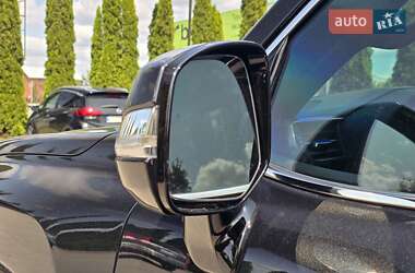 Внедорожник / Кроссовер Lexus LX 2023 в 