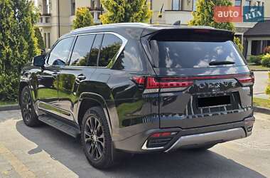 Внедорожник / Кроссовер Lexus LX 2023 в 