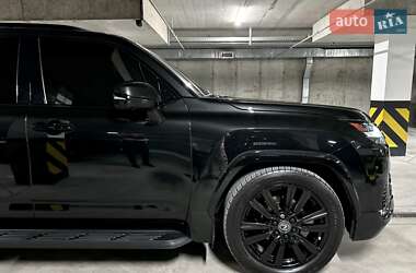 Внедорожник / Кроссовер Lexus LX 2023 в 