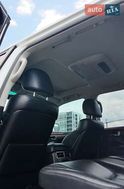 Позашляховик / Кросовер Lexus LX 2010 в 