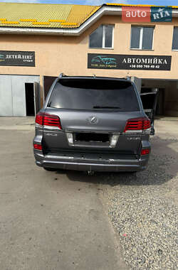 Внедорожник / Кроссовер Lexus LX 2013 в 