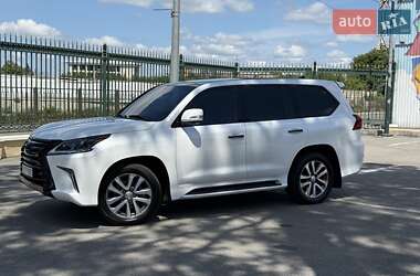 Внедорожник / Кроссовер Lexus LX 2015 в 