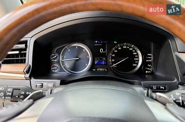 Внедорожник / Кроссовер Lexus LX 2015 в 