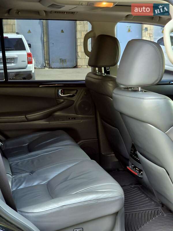 Внедорожник / Кроссовер Lexus LX 2010 в Харькове