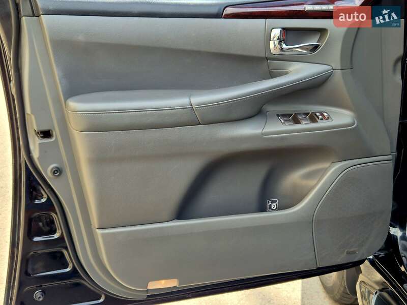 Внедорожник / Кроссовер Lexus LX 2010 в Харькове