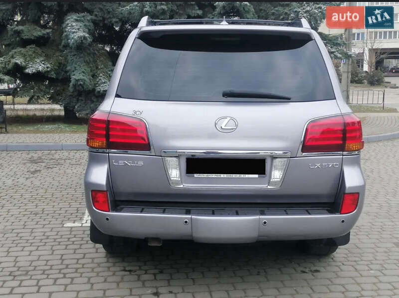 Позашляховик / Кросовер Lexus LX 2008 в Івано-Франківську