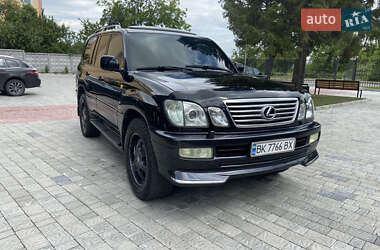 Внедорожник / Кроссовер Lexus LX 2004 в 