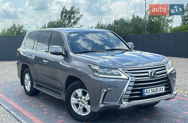 Внедорожник / Кроссовер Lexus LX 2017 в Виноградове