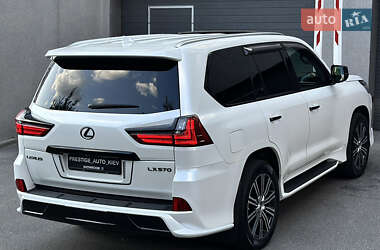 Внедорожник / Кроссовер Lexus LX 2019 в 