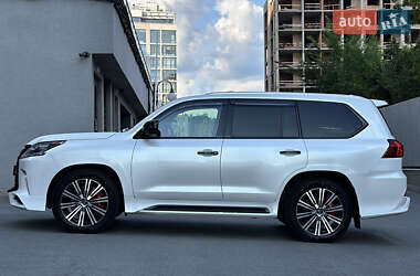Внедорожник / Кроссовер Lexus LX 2019 в 