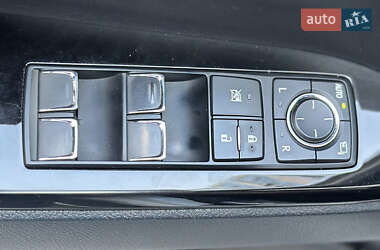 Внедорожник / Кроссовер Lexus LX 2019 в 