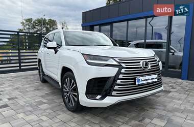Внедорожник / Кроссовер Lexus LX 2022 в 