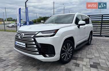 Внедорожник / Кроссовер Lexus LX 2022 в 