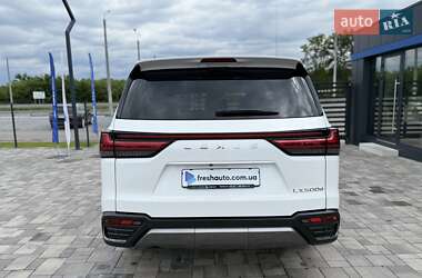 Внедорожник / Кроссовер Lexus LX 2022 в 