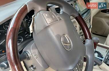 Внедорожник / Кроссовер Lexus LX 2013 в 