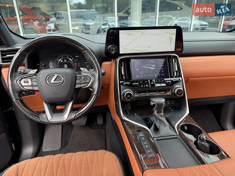 Внедорожник / Кроссовер Lexus LX 2023 в Днепре