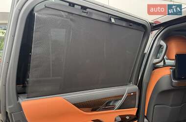 Внедорожник / Кроссовер Lexus LX 2023 в 