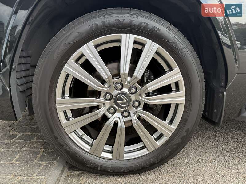Внедорожник / Кроссовер Lexus LX 2023 в Днепре